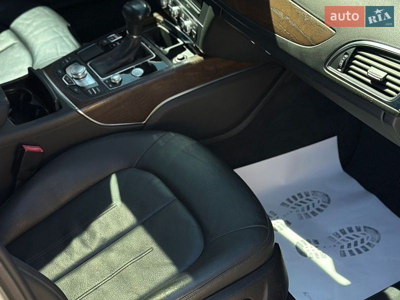 Седан Audi A6 2014 в Дубні
