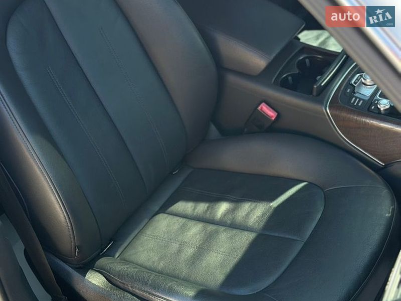 Седан Audi A6 2014 в Дубні