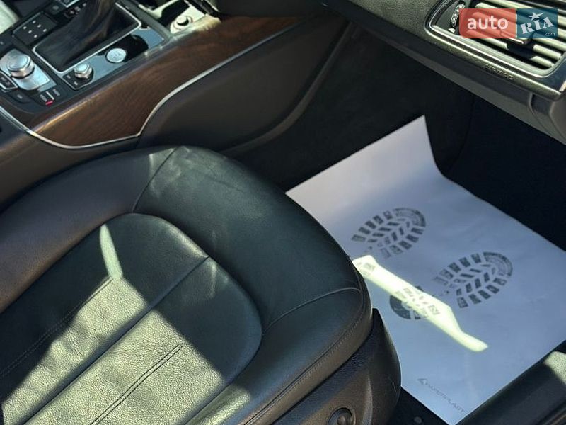Седан Audi A6 2014 в Дубні