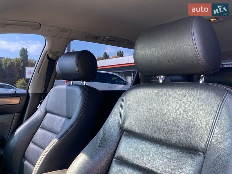Універсал Audi A6 2002 в Харкові