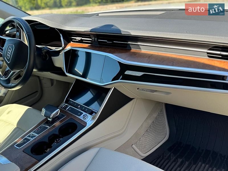 Седан Audi A6 2022 в Броварах