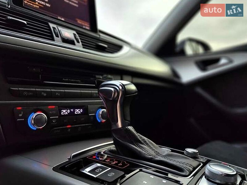 Седан Audi A6 2014 в Киеве