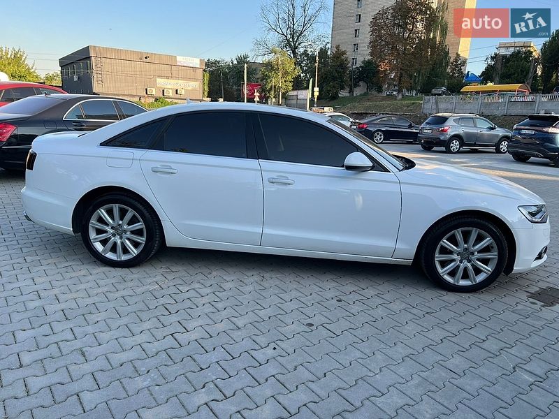 Седан Audi A6 2014 в Киеве