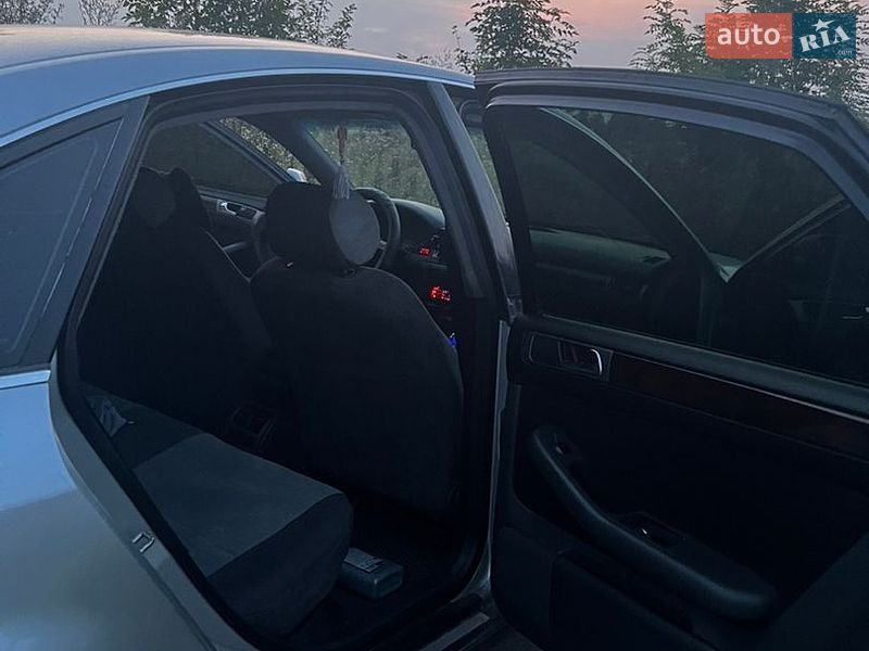 Седан Audi A6 1999 в Шостці