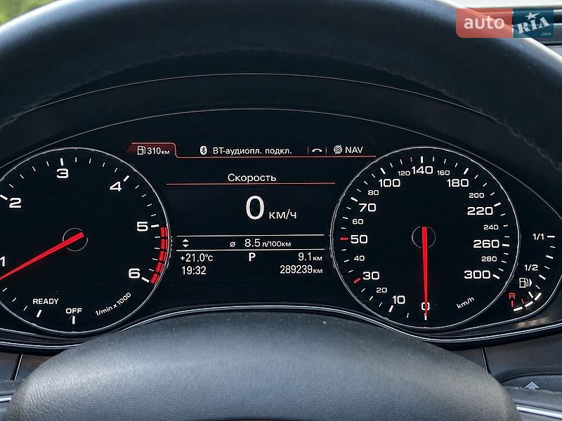 Седан Audi A6 2015 в Сарнах