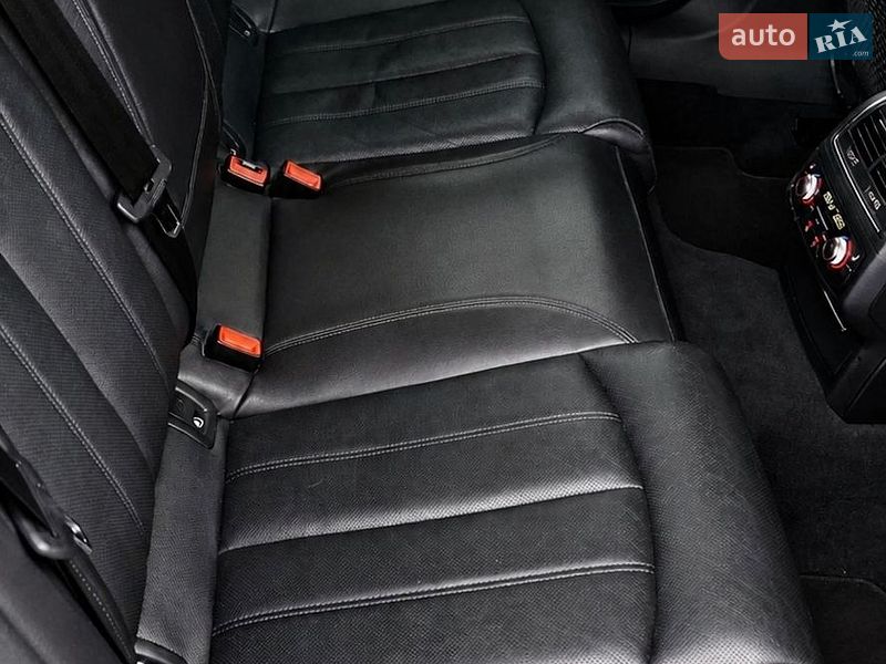 Седан Audi A6 2016 в Одессе
