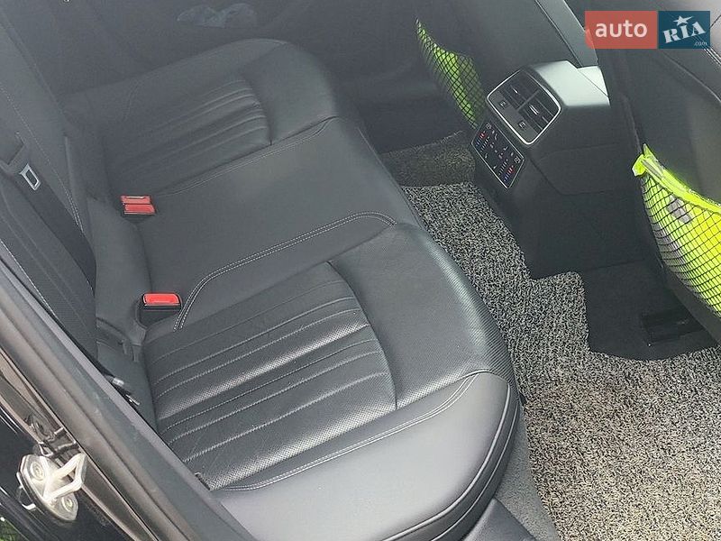Седан Audi A6 2020 в Києві