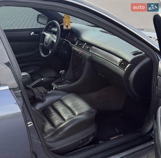 Універсал Audi A6 2004 в Чернівцях