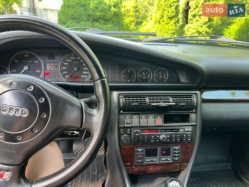 Универсал Audi A6 1996 в Городенке