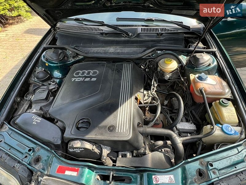Универсал Audi A6 1996 в Городенке