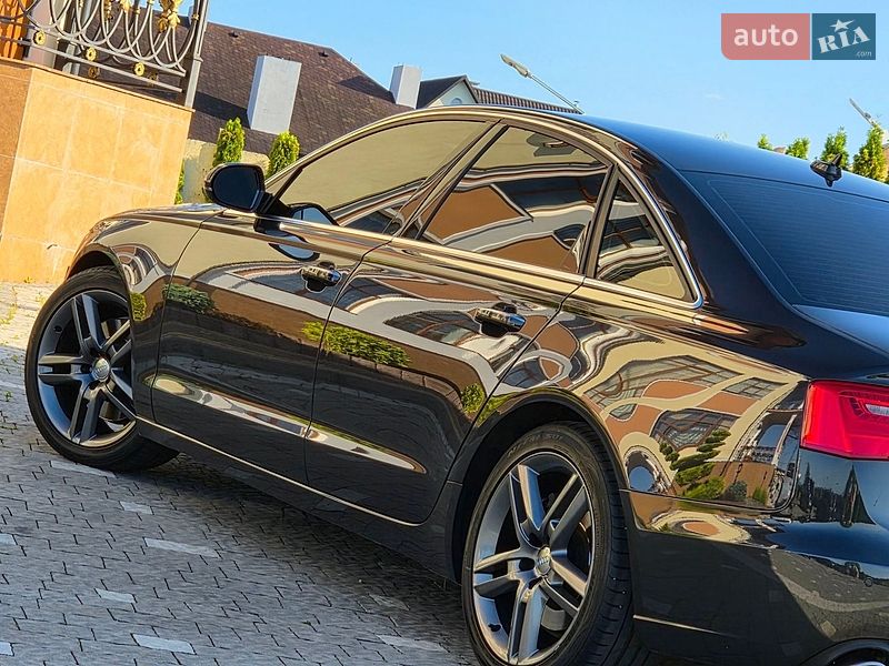 Седан Audi A6 2014 в Дрогобыче