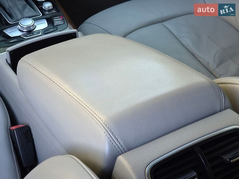 Седан Audi A6 2014 в Дрогобыче