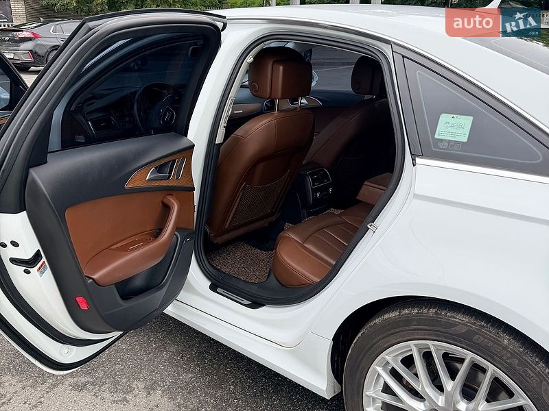 Седан Audi A6 2015 в Виннице