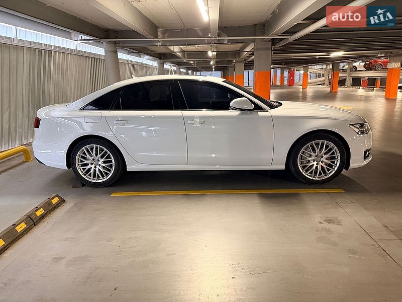 Седан Audi A6 2015 в Виннице