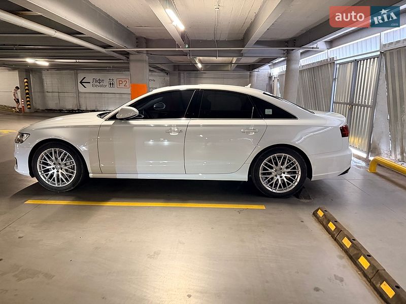 Седан Audi A6 2015 в Виннице
