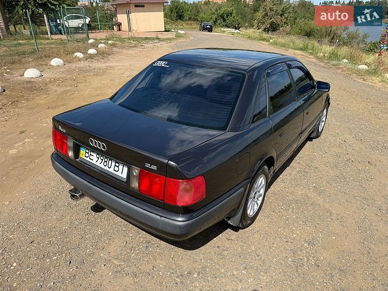 Седан Audi A6 1994 в Кривому Розі