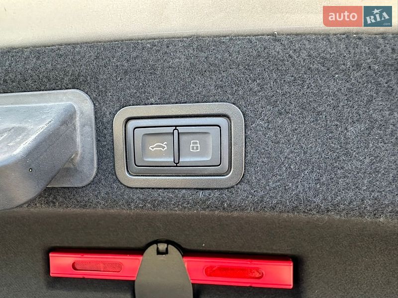 Седан Audi A6 2015 в Запоріжжі