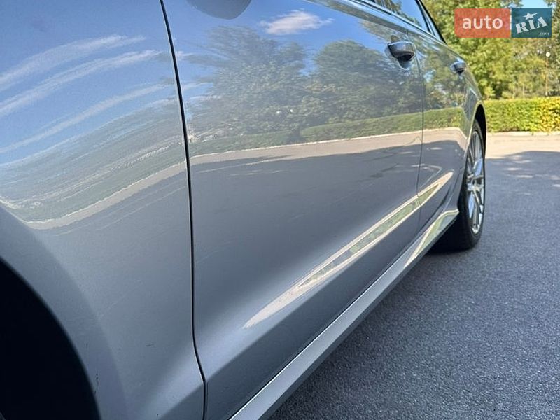 Седан Audi A6 2015 в Запоріжжі