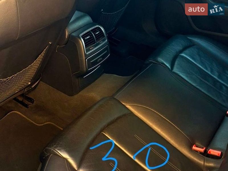 Седан Audi A6 2012 в Мукачево