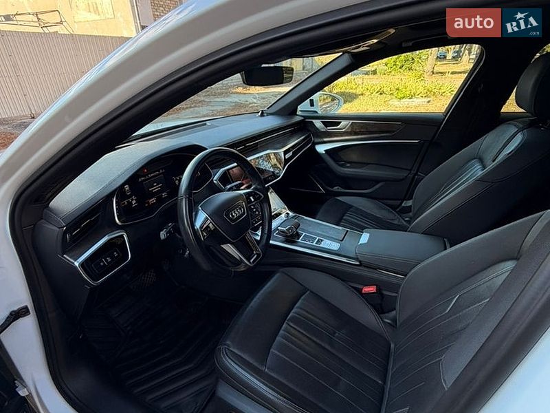 Седан Audi A6 2020 в Первомайске