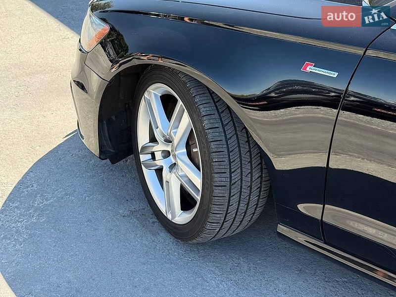 Седан Audi A6 2015 в Рівному