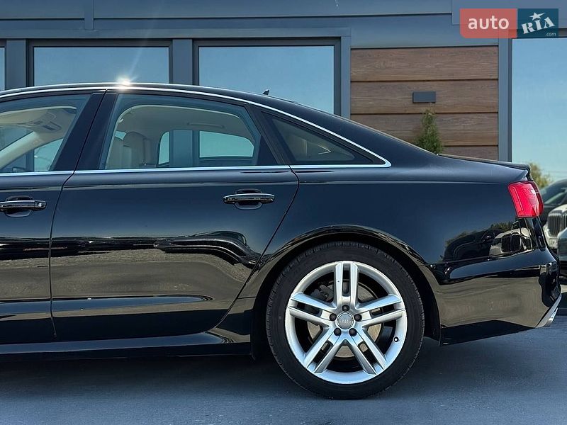 Седан Audi A6 2015 в Рівному