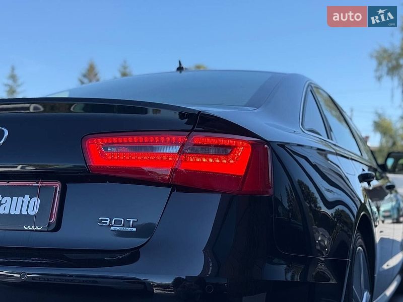Седан Audi A6 2015 в Рівному