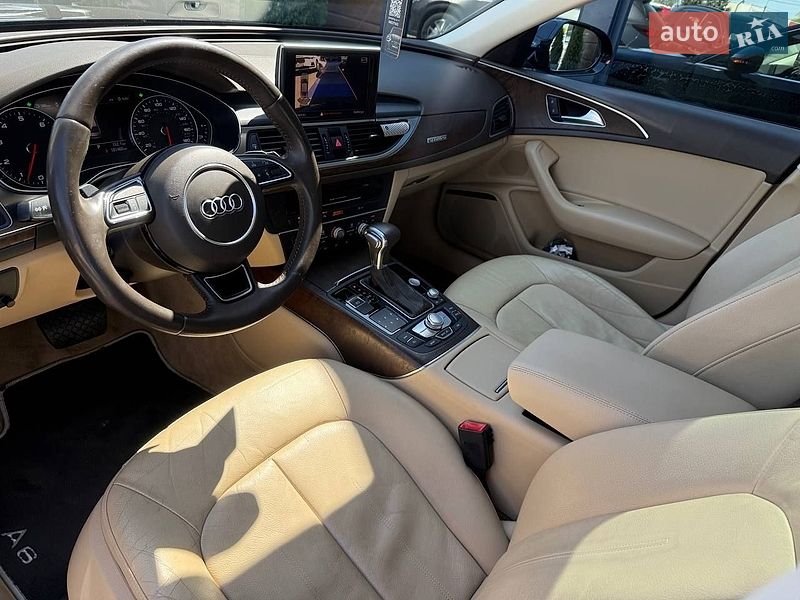 Седан Audi A6 2015 в Рівному