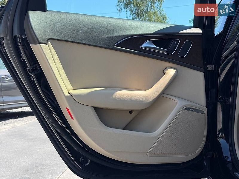 Седан Audi A6 2015 в Рівному