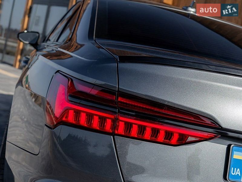 Седан Audi A6 2019 в Киеве