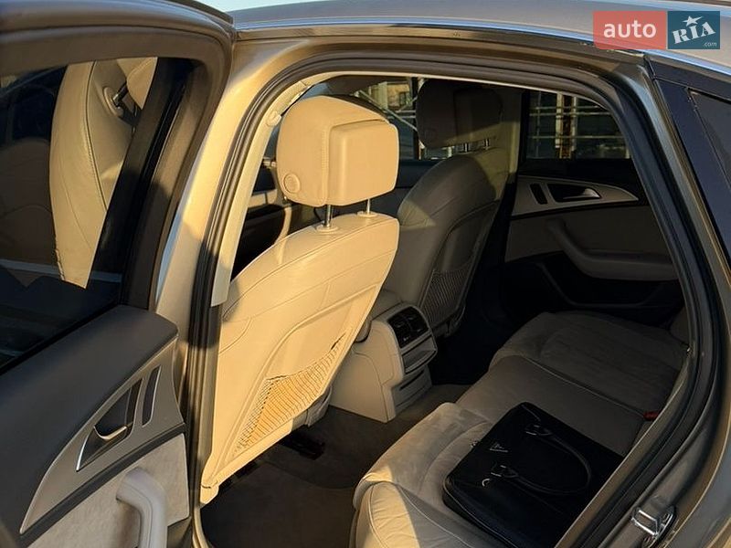 Седан Audi A6 2015 в Сторожинці