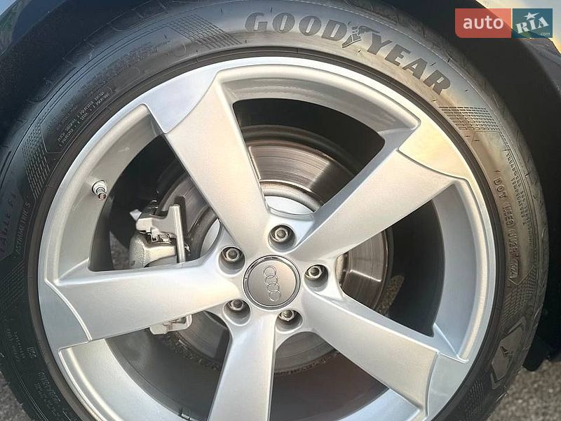 Седан Audi A6 2011 в Киеве