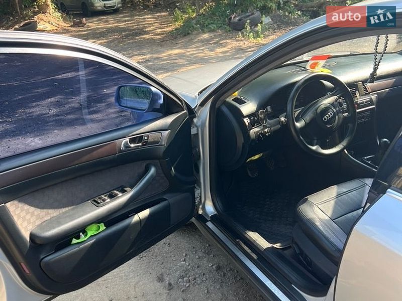 Седан Audi A6 2000 в Киеве