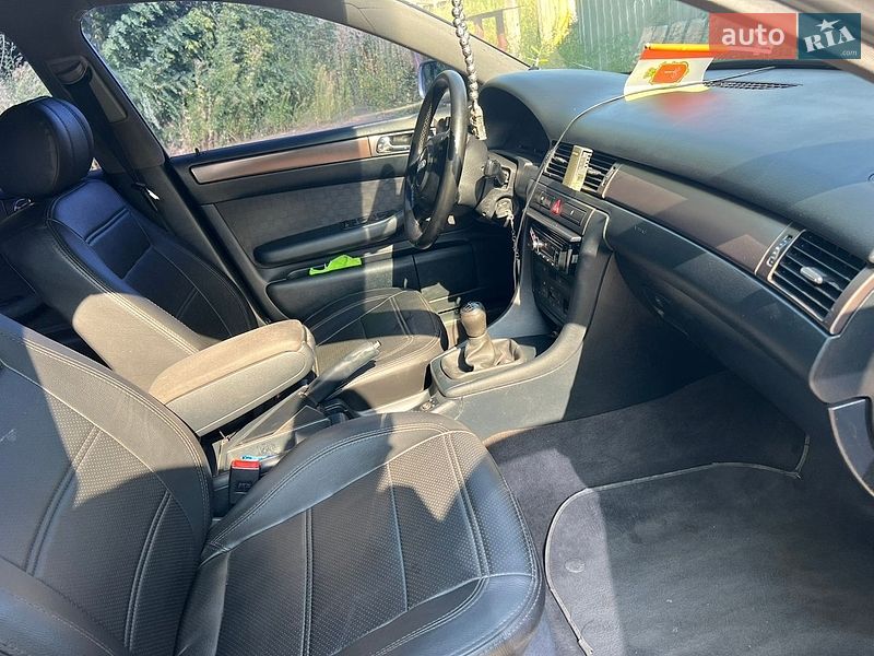 Седан Audi A6 2000 в Киеве
