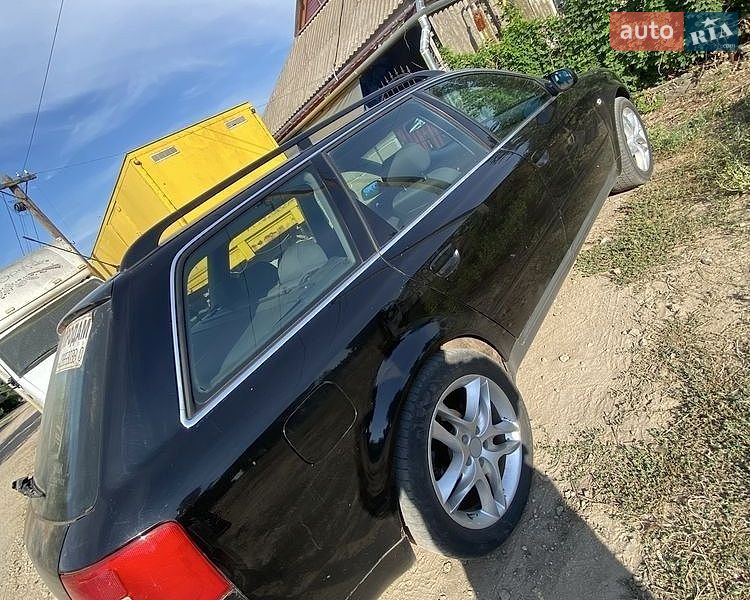 Універсал Audi A6 2001 в Братському
