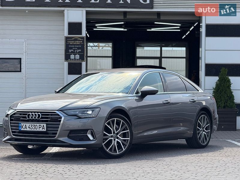 Седан Audi A6 2018 в Киеве