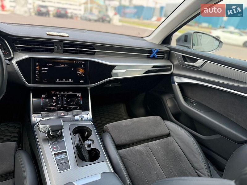 Седан Audi A6 2018 в Киеве