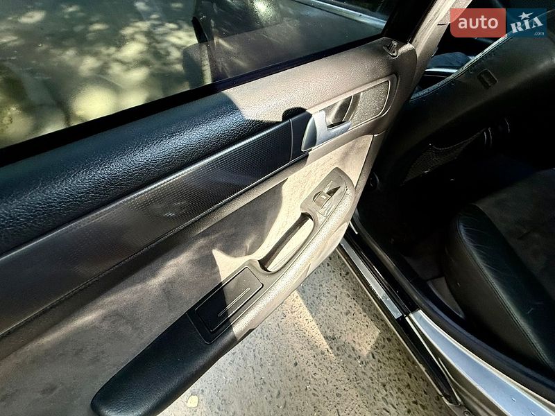 Седан Audi A6 2003 в Одессе