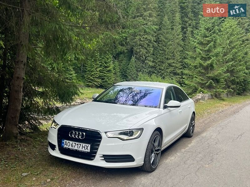 Седан Audi A6 2012 в Ужгороде