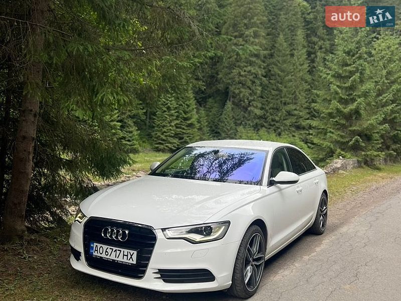 Седан Audi A6 2012 в Ужгороде