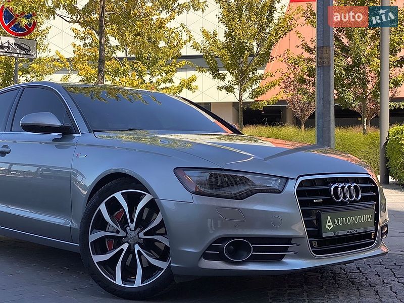 Седан Audi A6 2014 в Киеве
