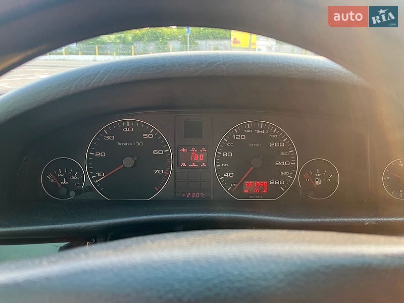 Універсал Audi A6 1996 в Києві