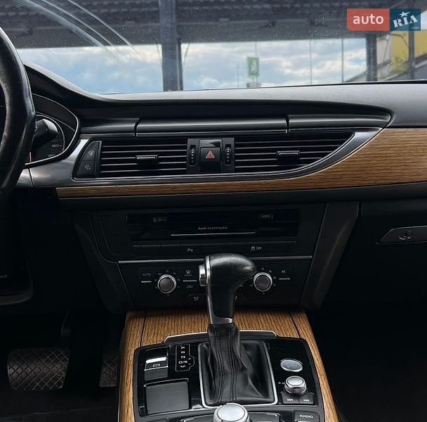 Седан Audi A6 2012 в Чернівцях