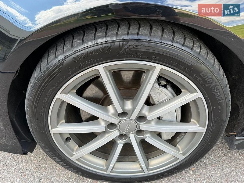 Седан Audi A6 2016 в Киеве