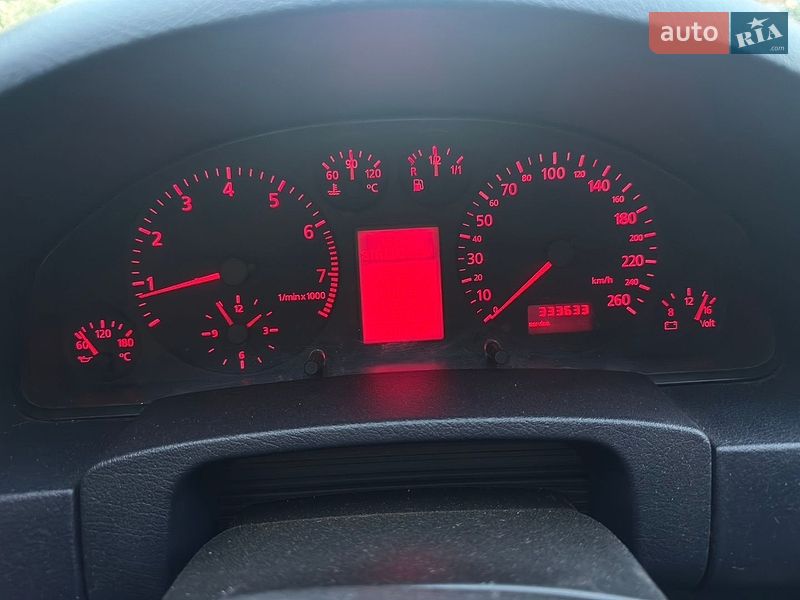 Седан Audi A6 1998 в Казатине