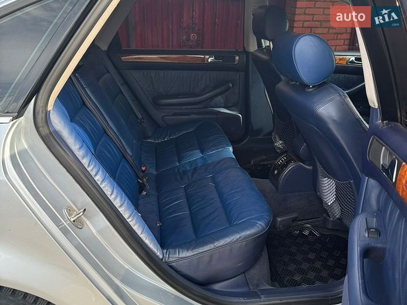 Седан Audi A6 1998 в Казатине