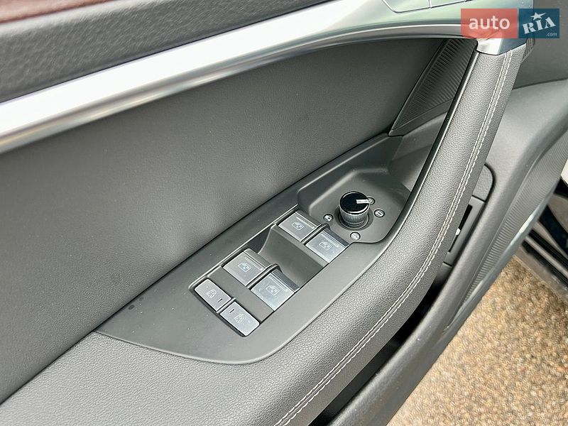 Седан Audi A6 2019 в Киеве