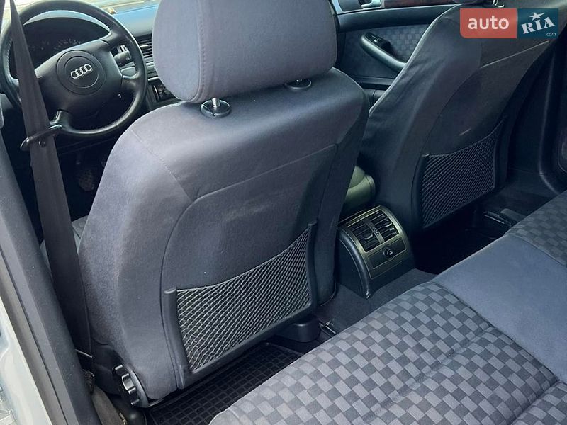 Седан Audi A6 1998 в Болграді