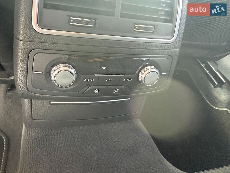 Седан Audi A6 2014 в Ужгороде