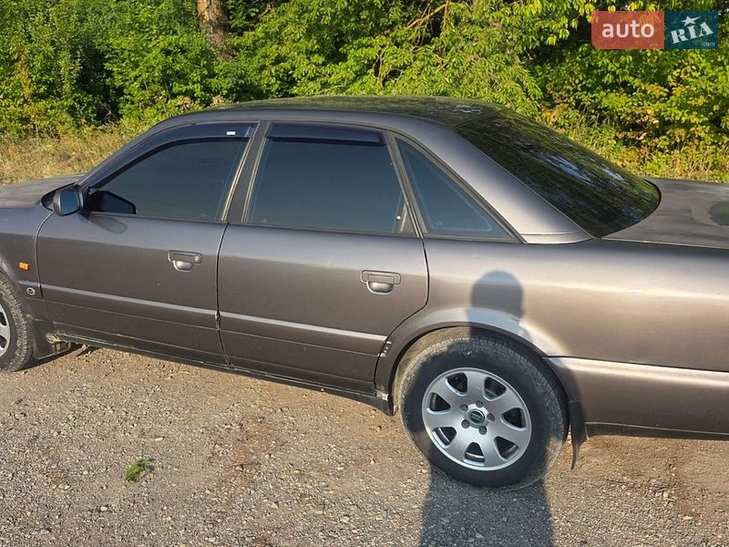 Седан Audi A6 1997 в Тернополі